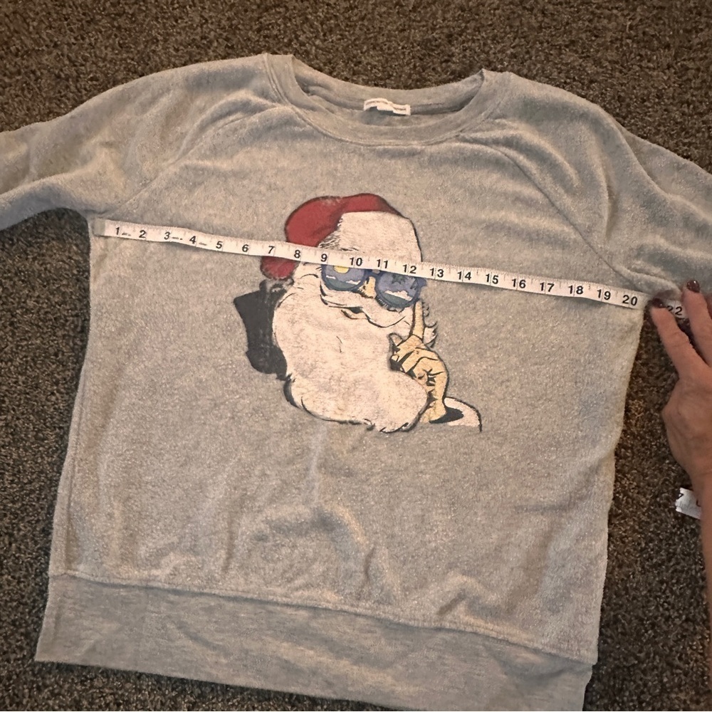 Grayson/Thread Grey Christmas Santa Sweatshirt Medium Cozy Holiday Graphic Funny - Picture 6 of 9